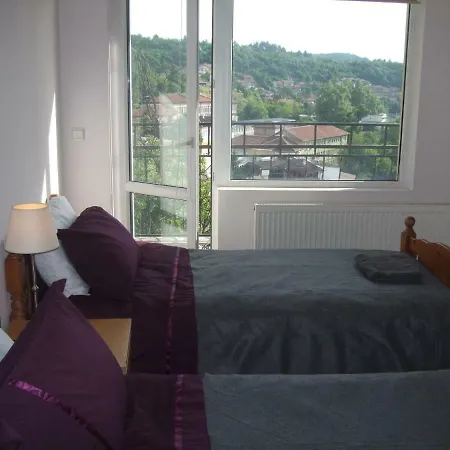 Veliko Tarnovo Apartments アパート