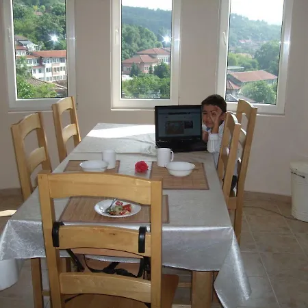 Veliko Tarnovo Apartments アパート ヴェリコ・タルノヴォ