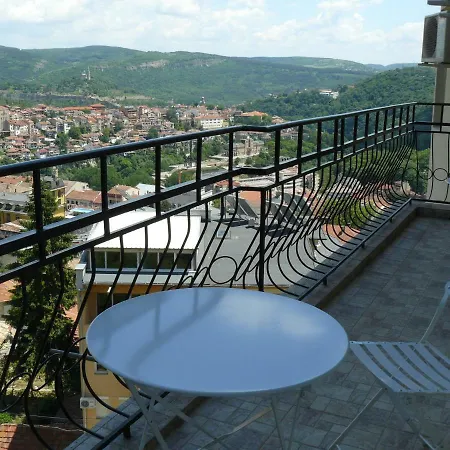 Veliko Tarnovo Apartments アパート *